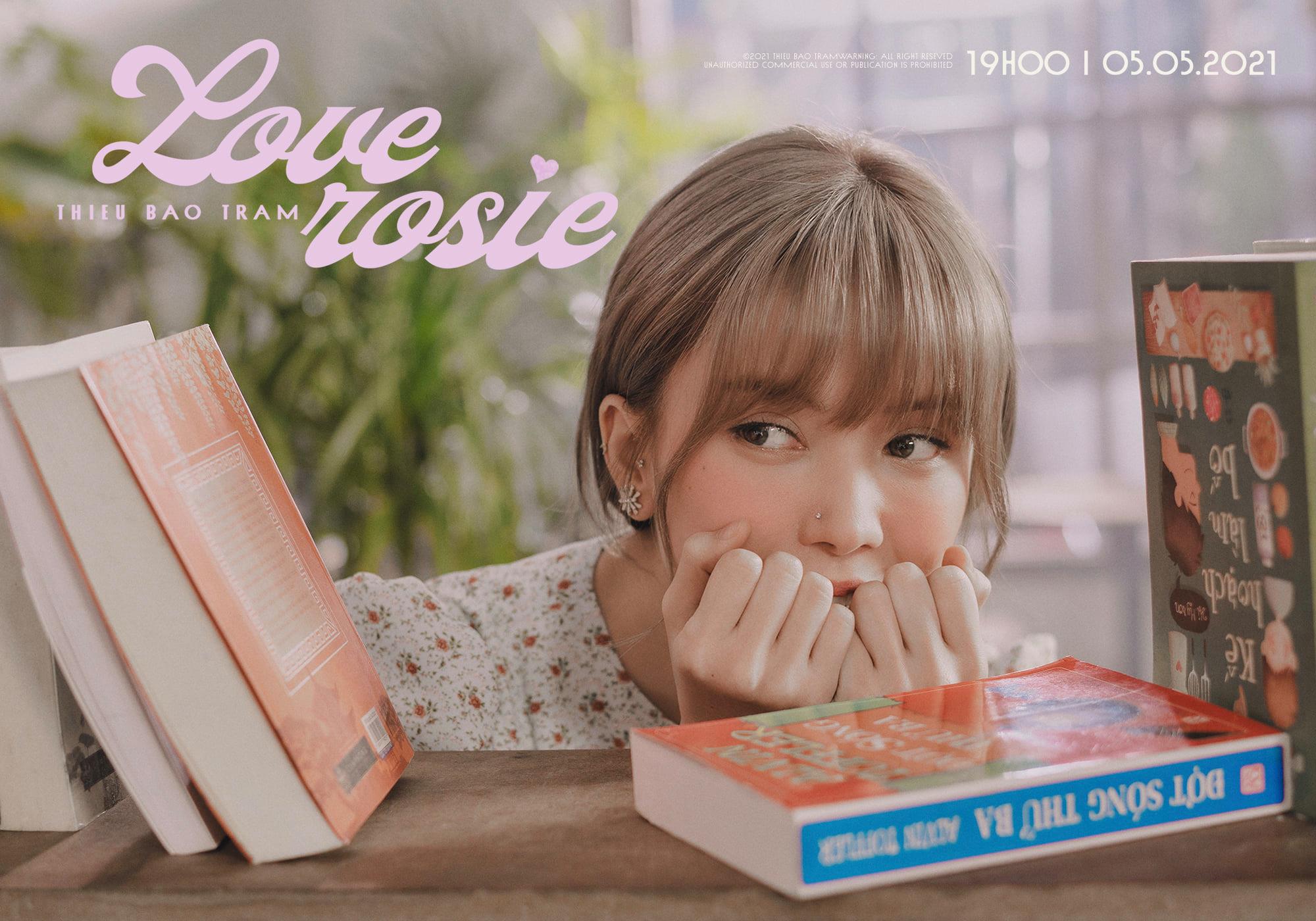 Trở lại với concept ngọt ngào toàn màu hồng, Thiều Bảo Trâm gây ấn tượng bởi visual không góc chết