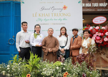 TPHCM: Hé lộ shop hoa “đặc biệt” phục vụ chị em phụ nữ dịp lễ 20/10