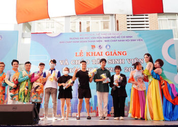 Đoàn lô tô Sài Gòn Tân Thời thực hiện tour diễn miễn phí quanh các trường đại học