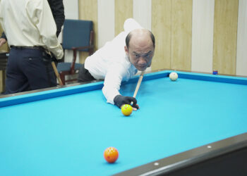 Giải Billiard Carom 3 băng cúp HBSF lần thứ 1 – 2022: Cơ thủ số 1 Việt Nam Trần Quyết Chiến khởi đầu thuận lợi