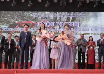 Á hậu Thủy Tiên chính thức trở thành Đại sứ Du lịch Lai Châu