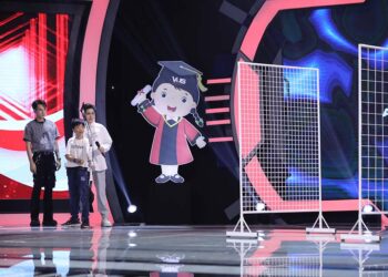 MC Gil Lê hào hứng gia nhập vào team “bắt nạt” Ali Hoàng Dương khi gợi ý cho Đại Nghĩa nảy “sáng kiến bá đạo”