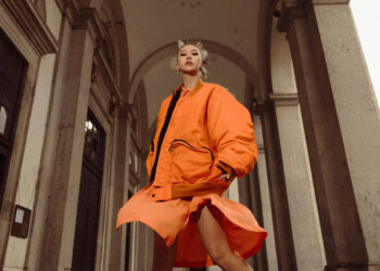 Quỳnh Anh Shyn lại “gây sốt” tại Milan Fashion Week nhờ kiểu tóc không giống ai