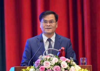 Ông Bùi Văn Khắng được bổ nhiệm giữ chức Thứ trưởng Bộ Tài chính.