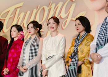 Ra mắt phim Ai Thương Ai Mến: Thảm đỏ quy tụ dàn sao Việt, Trấn Thành – Trường Giang cùng đến chúc mừng Thu Trang